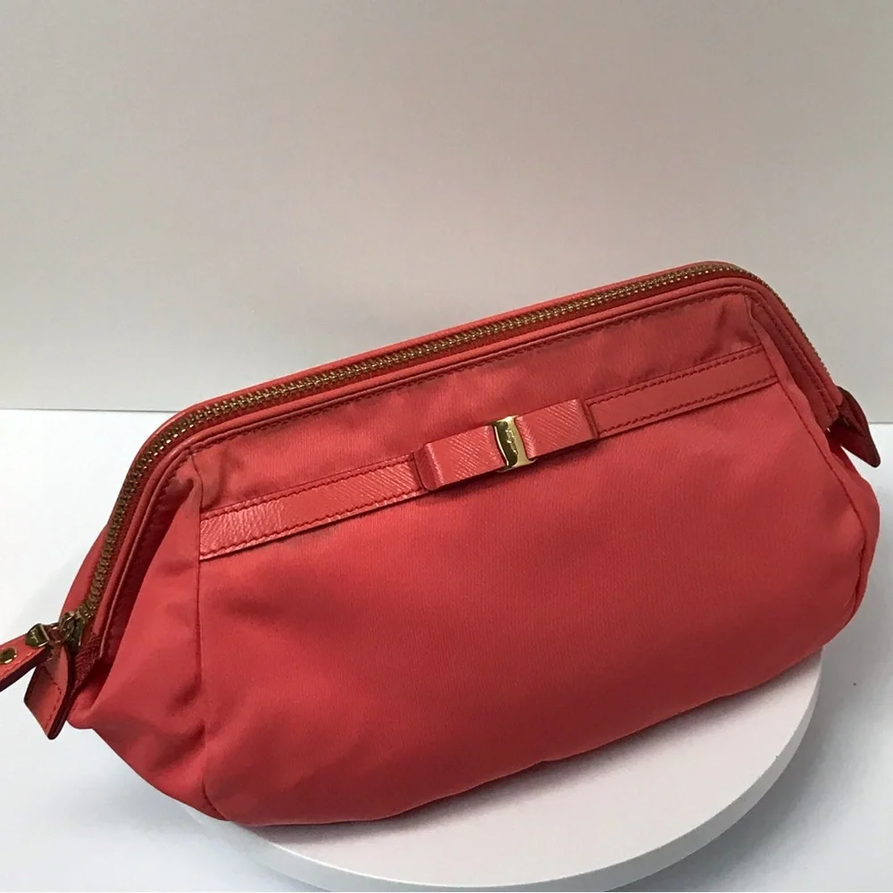 Salvatore Ferragamo Vara Ribbon Large Nylon Cosmetic Bag 😍